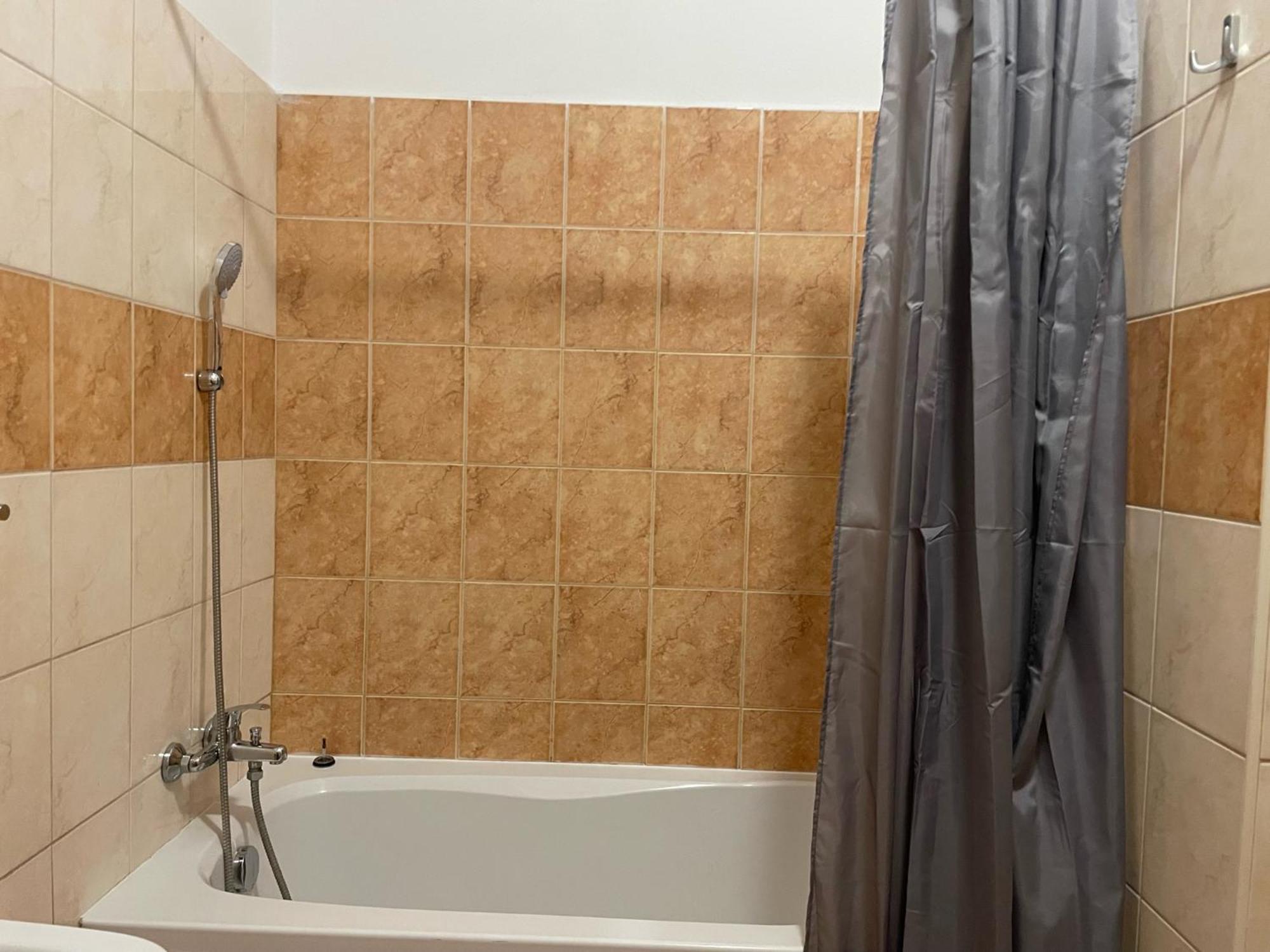Tiffany Apartment In The City Center Братислава Экстерьер фото