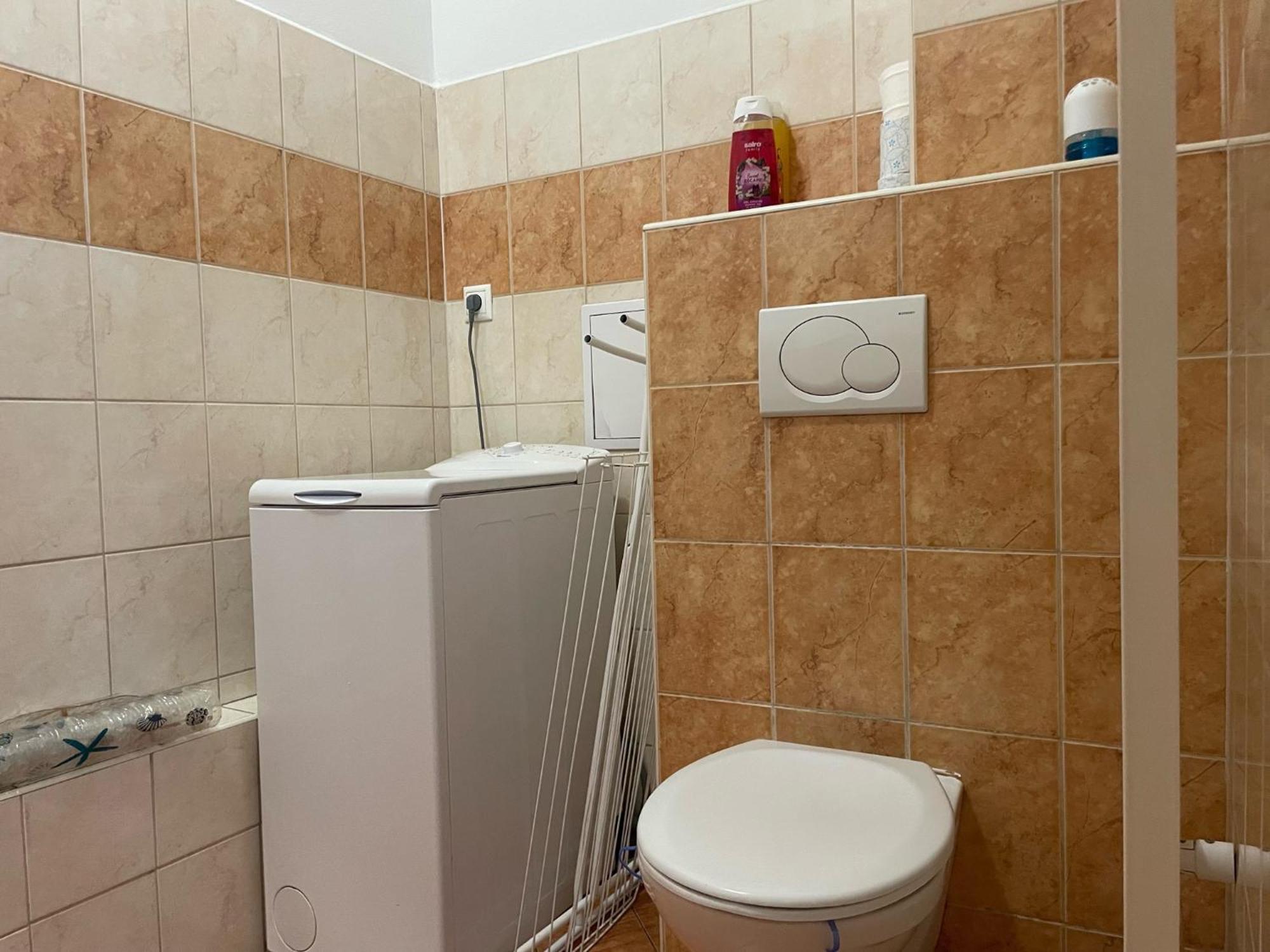 Tiffany Apartment In The City Center Братислава Экстерьер фото